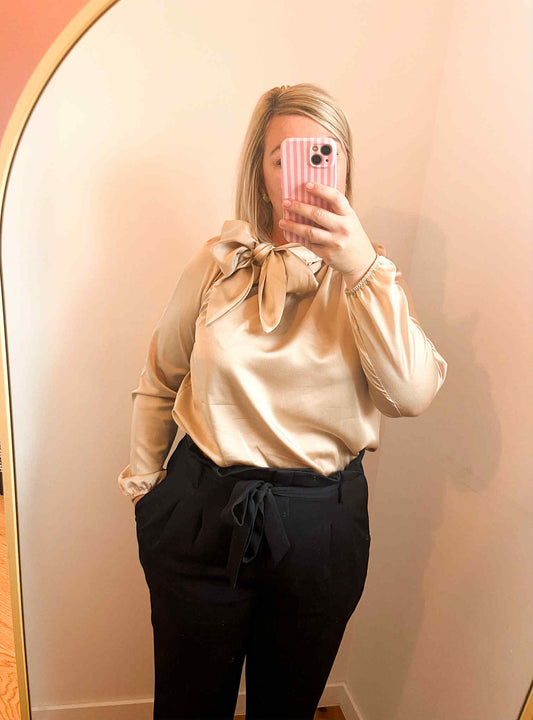 Beige satijnen blouse ♥