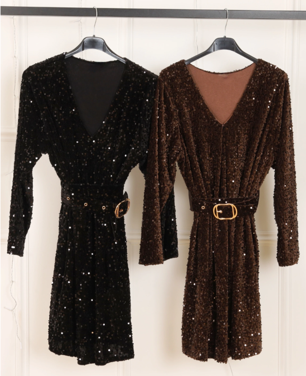 Pailletten jurkje met riempje ✨