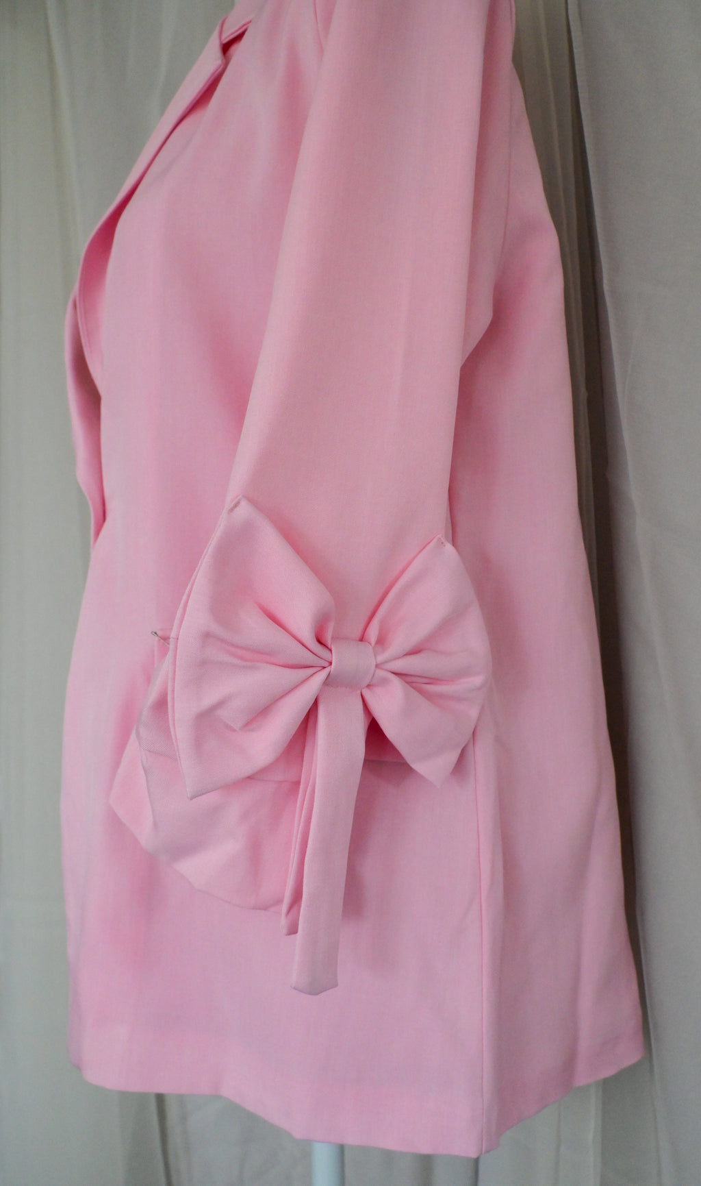Pink bow blazer