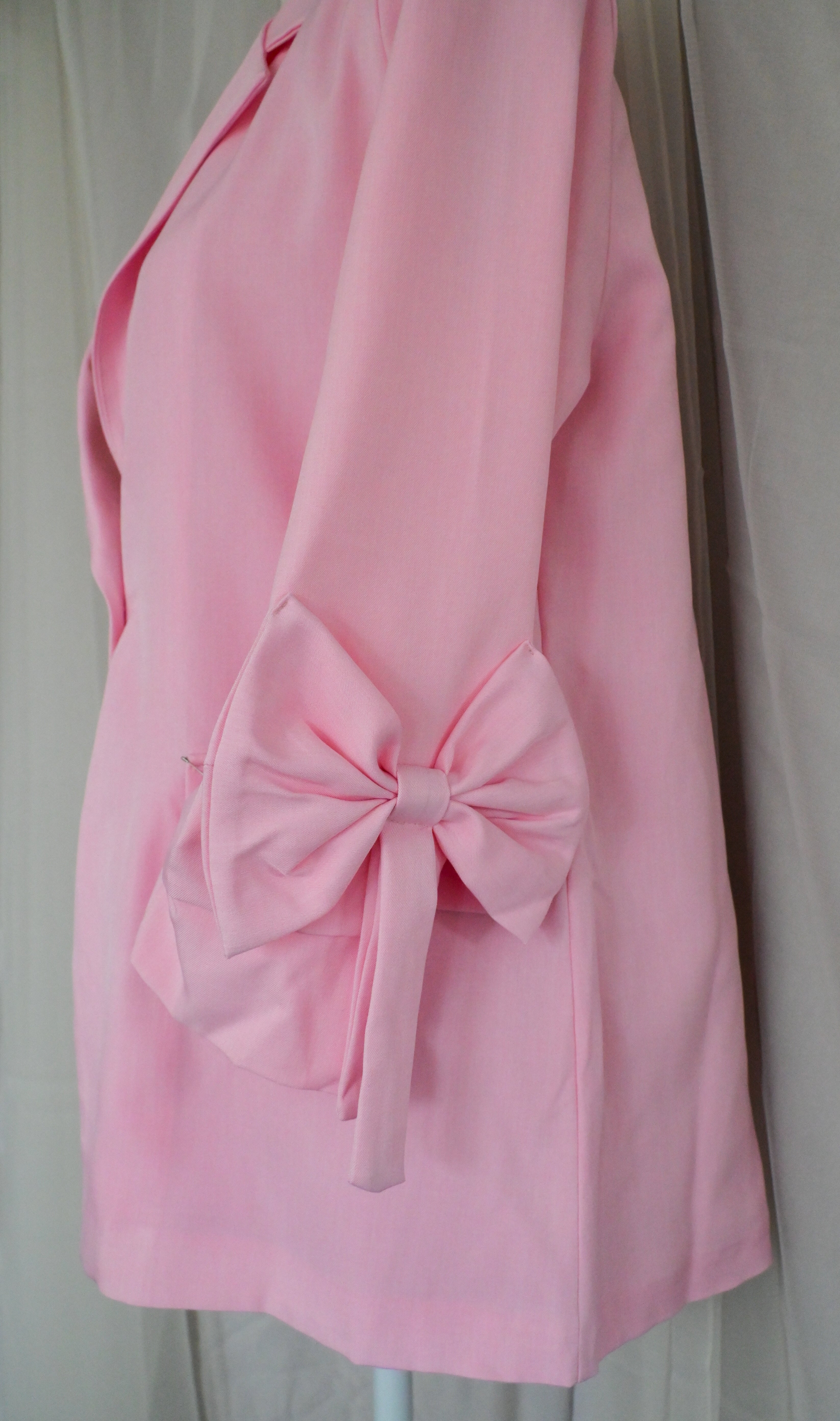 Pink bow blazer