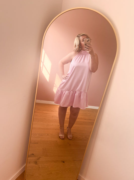 Satijnen jurkje roze