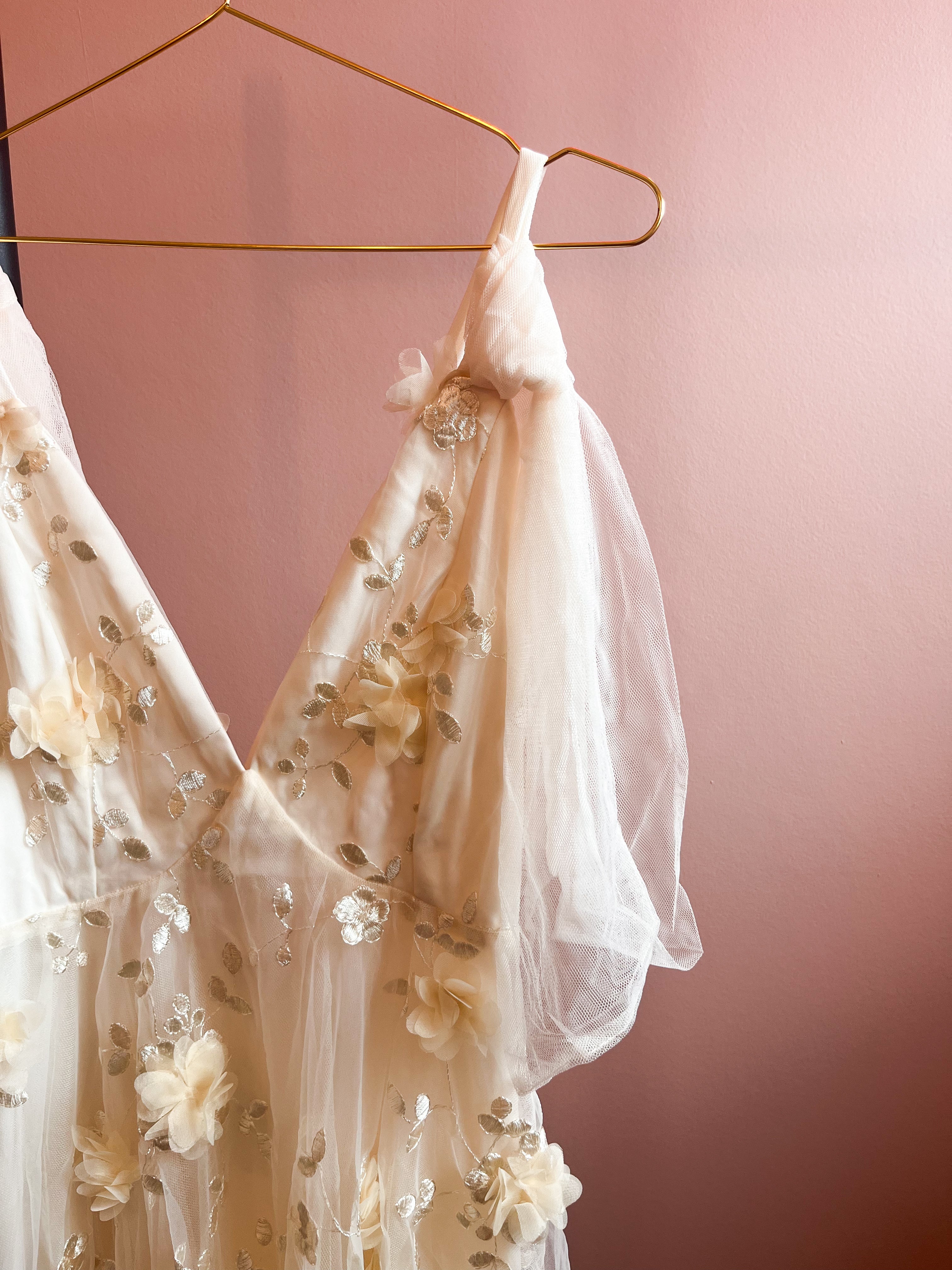 Kort jurkje met bloemen